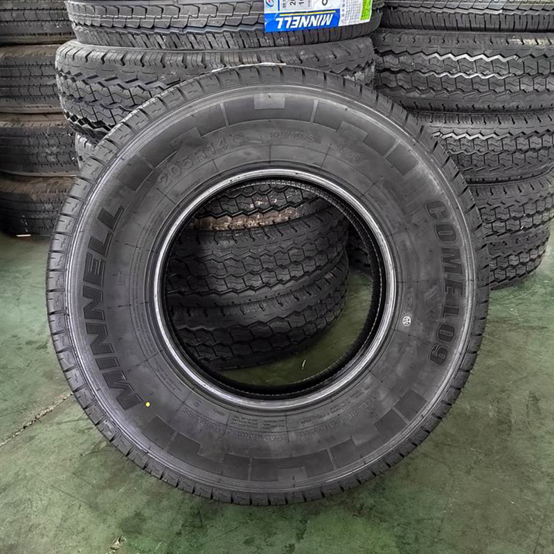 Neumático radial de goma para camiones y remolques de vehículos recreativos