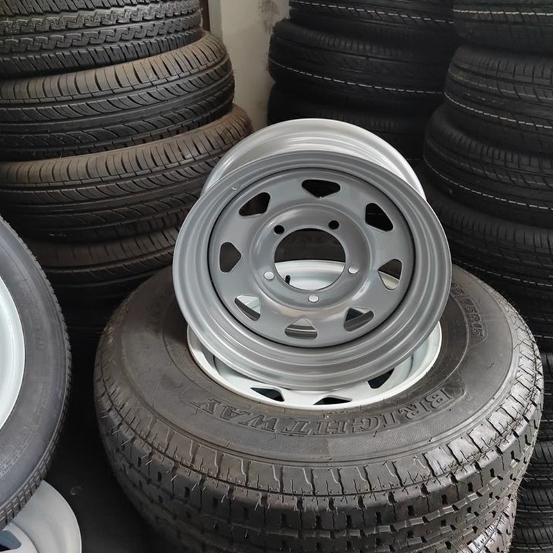 Neumático radial de goma para camiones y remolques de vehículos recreativos